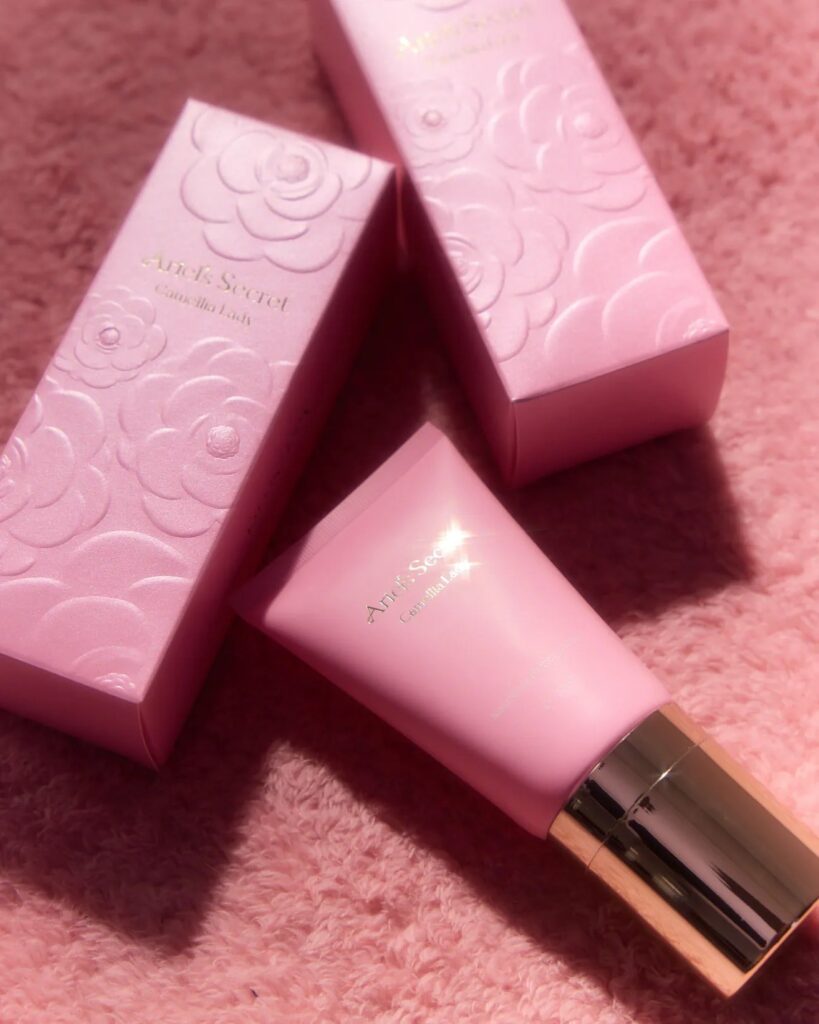 LINE_ALBUM_cameilla lady_251111_2